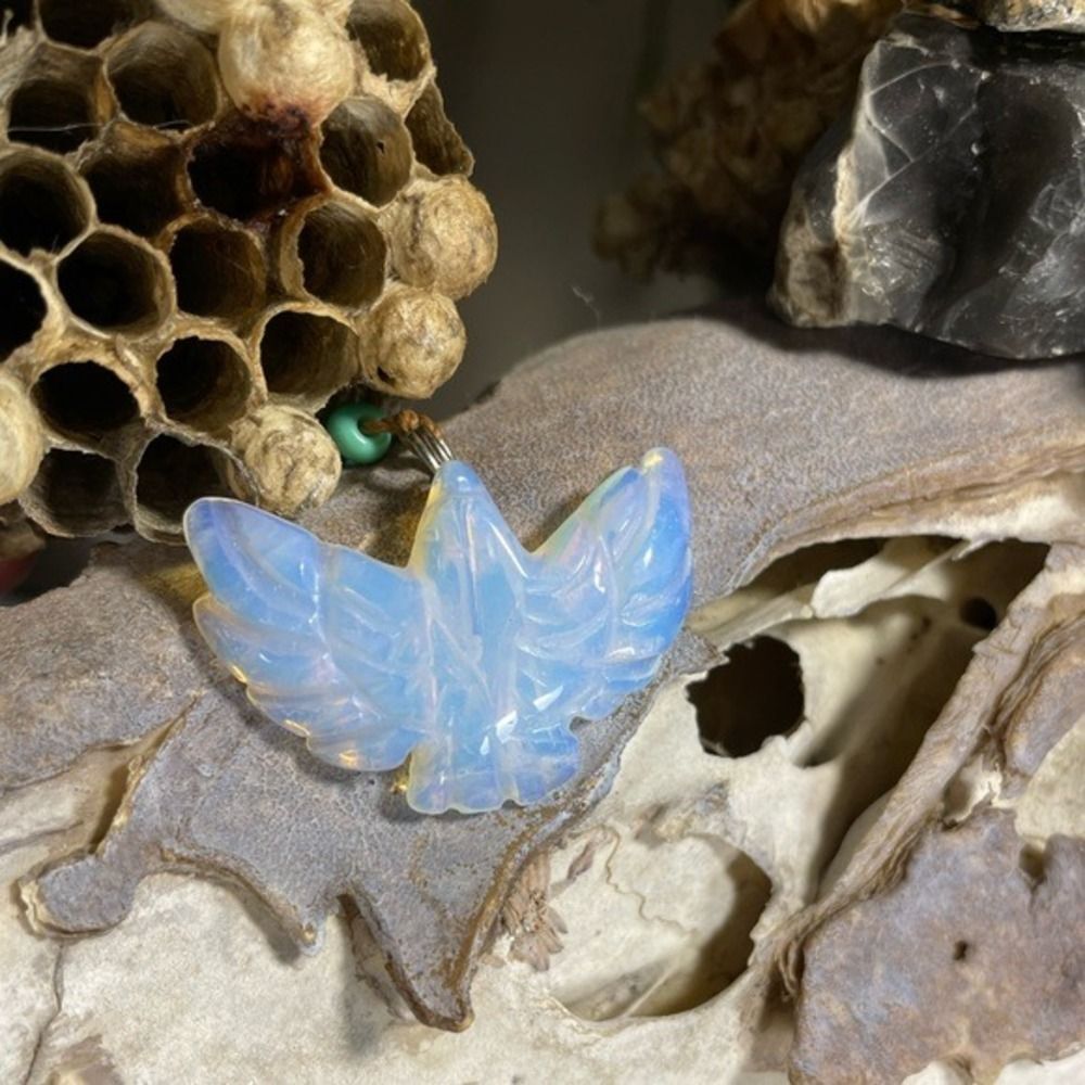 Opalite Bird Pendant Blue Carved Winged Charm LN/NWOT - Picture 3 of 5